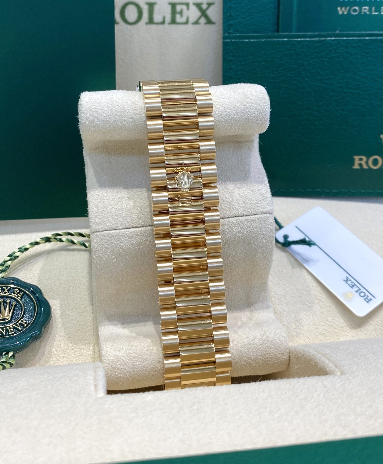 2021 Rolex Day-Date 40 228238 - Image 8
