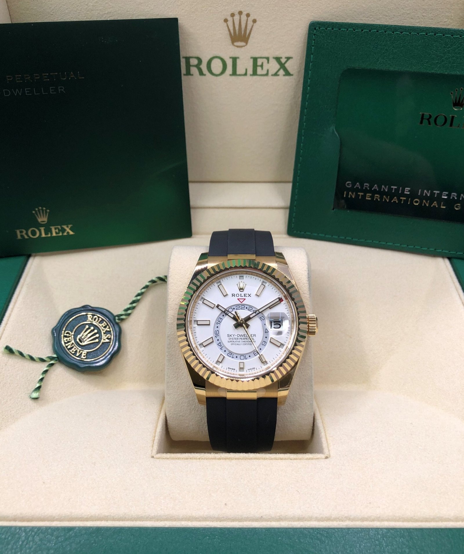 2022 Rolex Sky-Dweller 326238