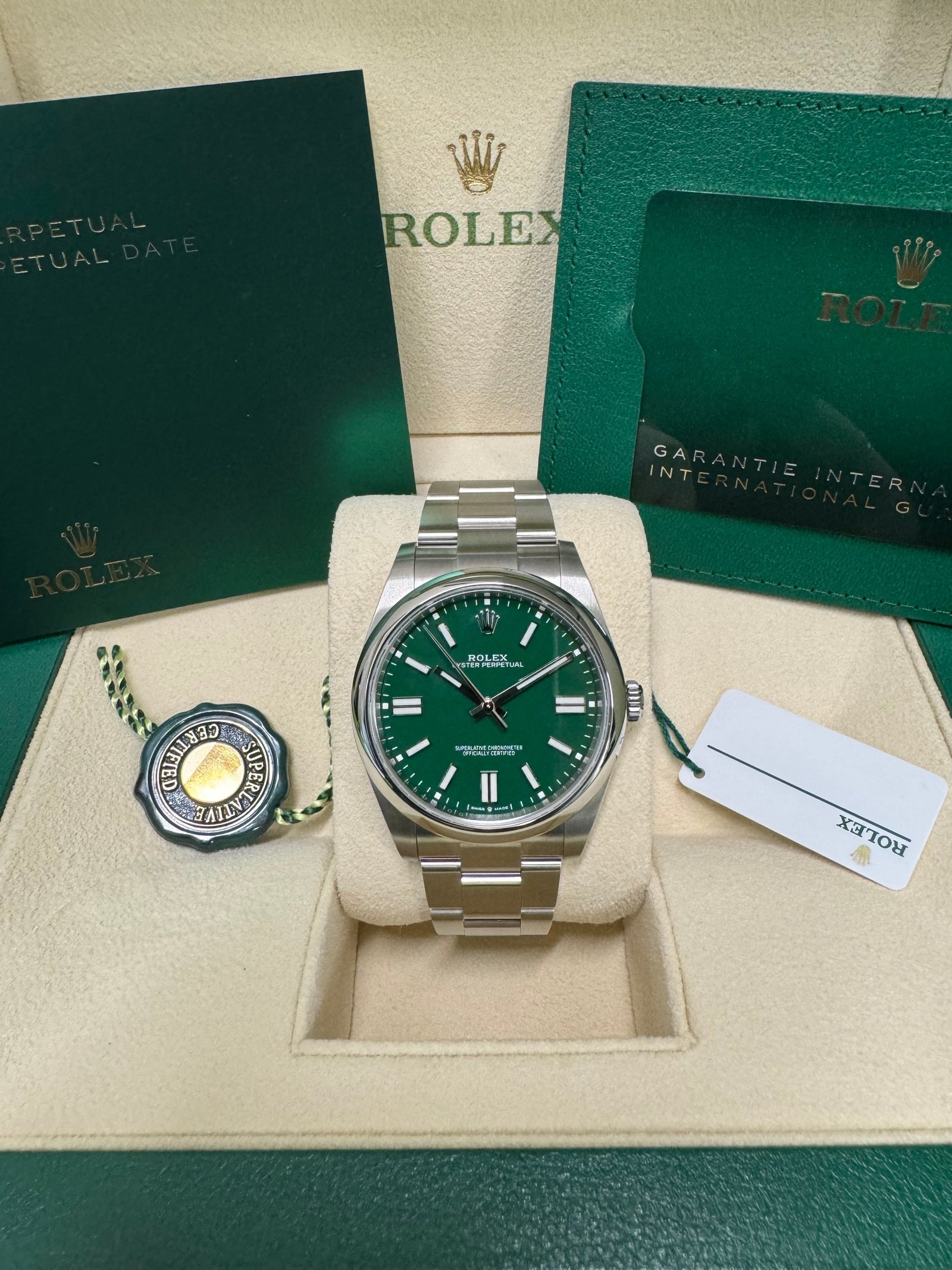 2024 Rolex Oyster Perpetual 41 124300 - Image 2