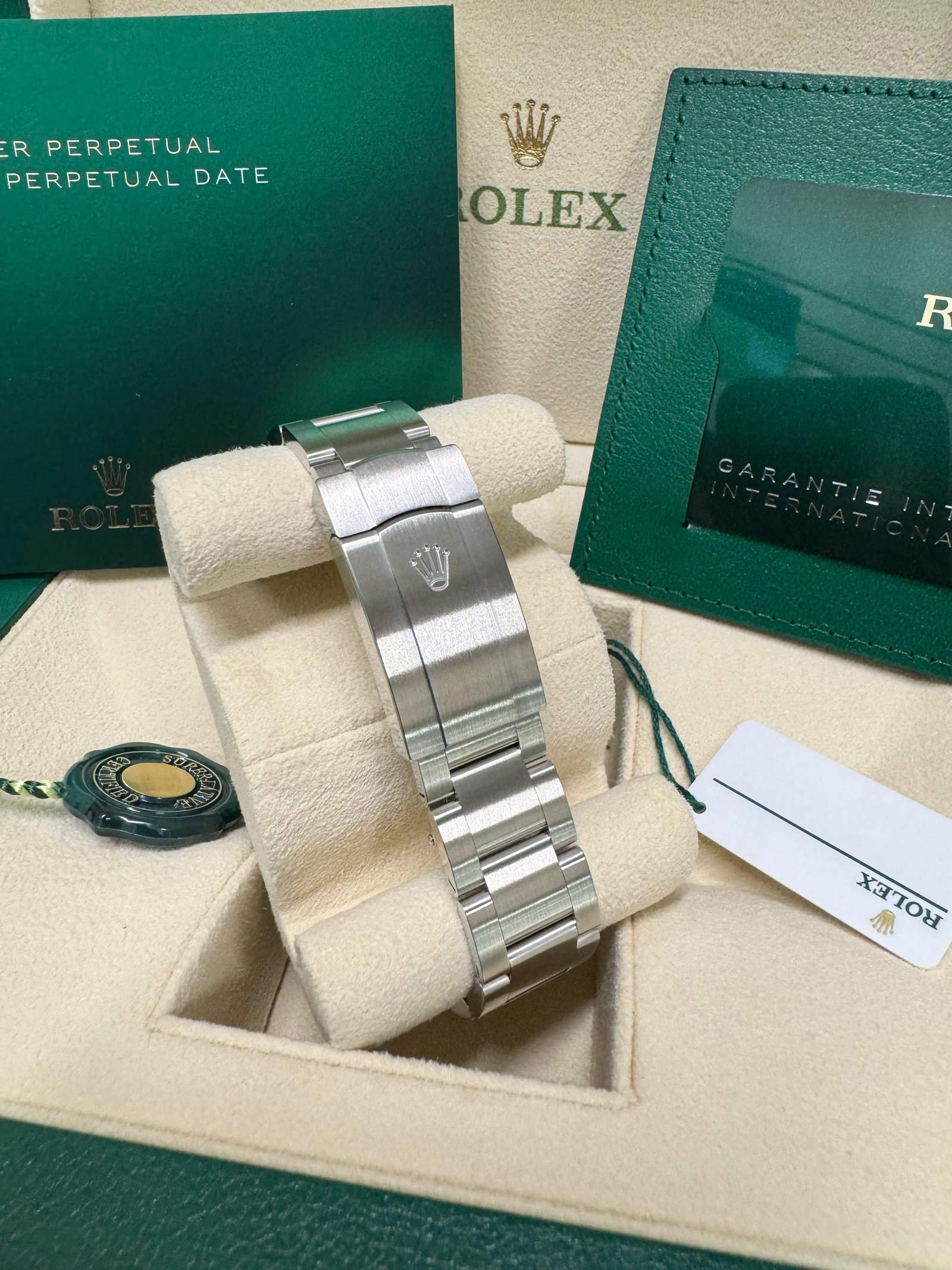 2024 Rolex Oyster Perpetual 41 124300 - Image 7