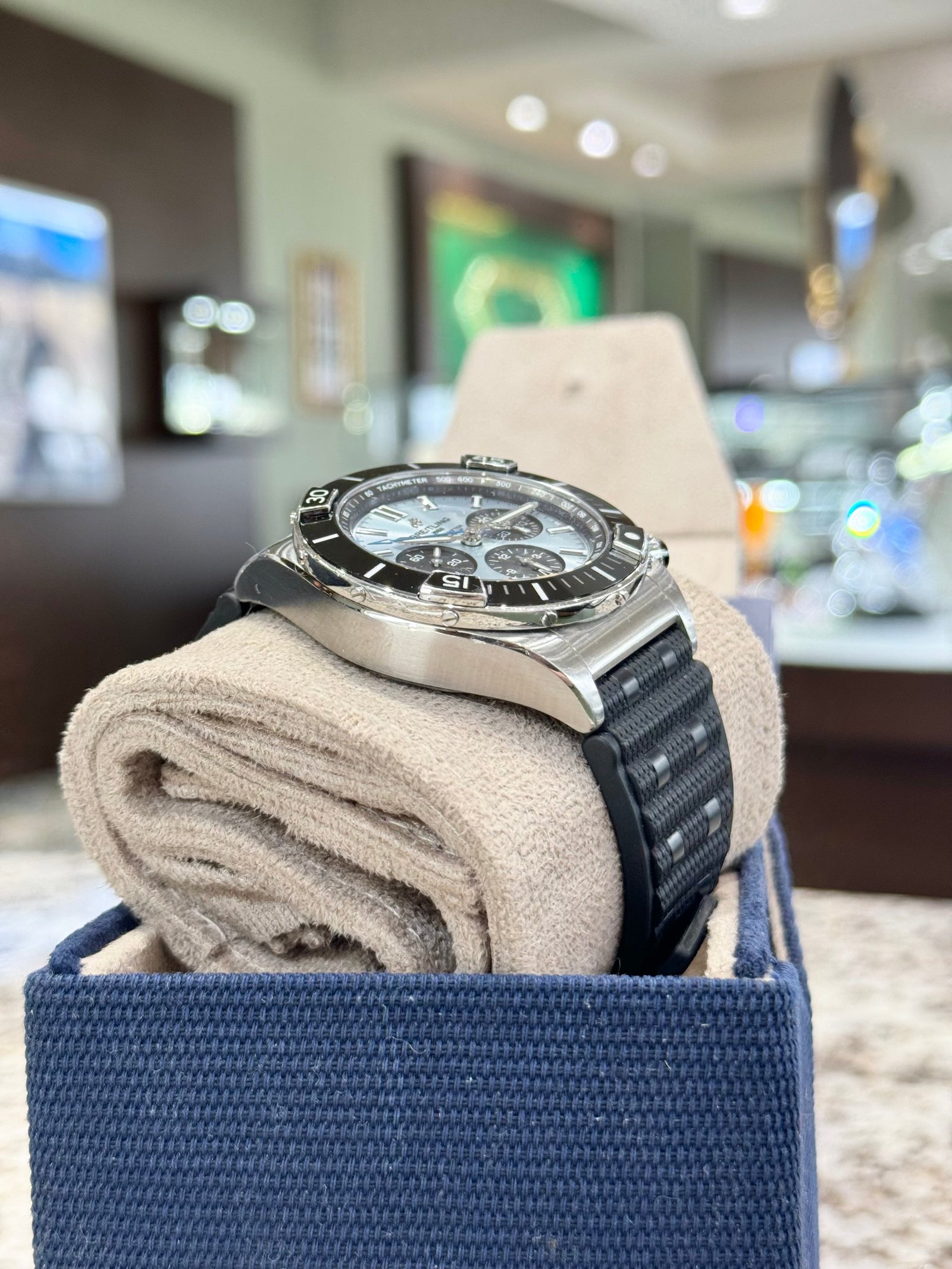 Breitling Super Chronomat B01 44 - Image 7